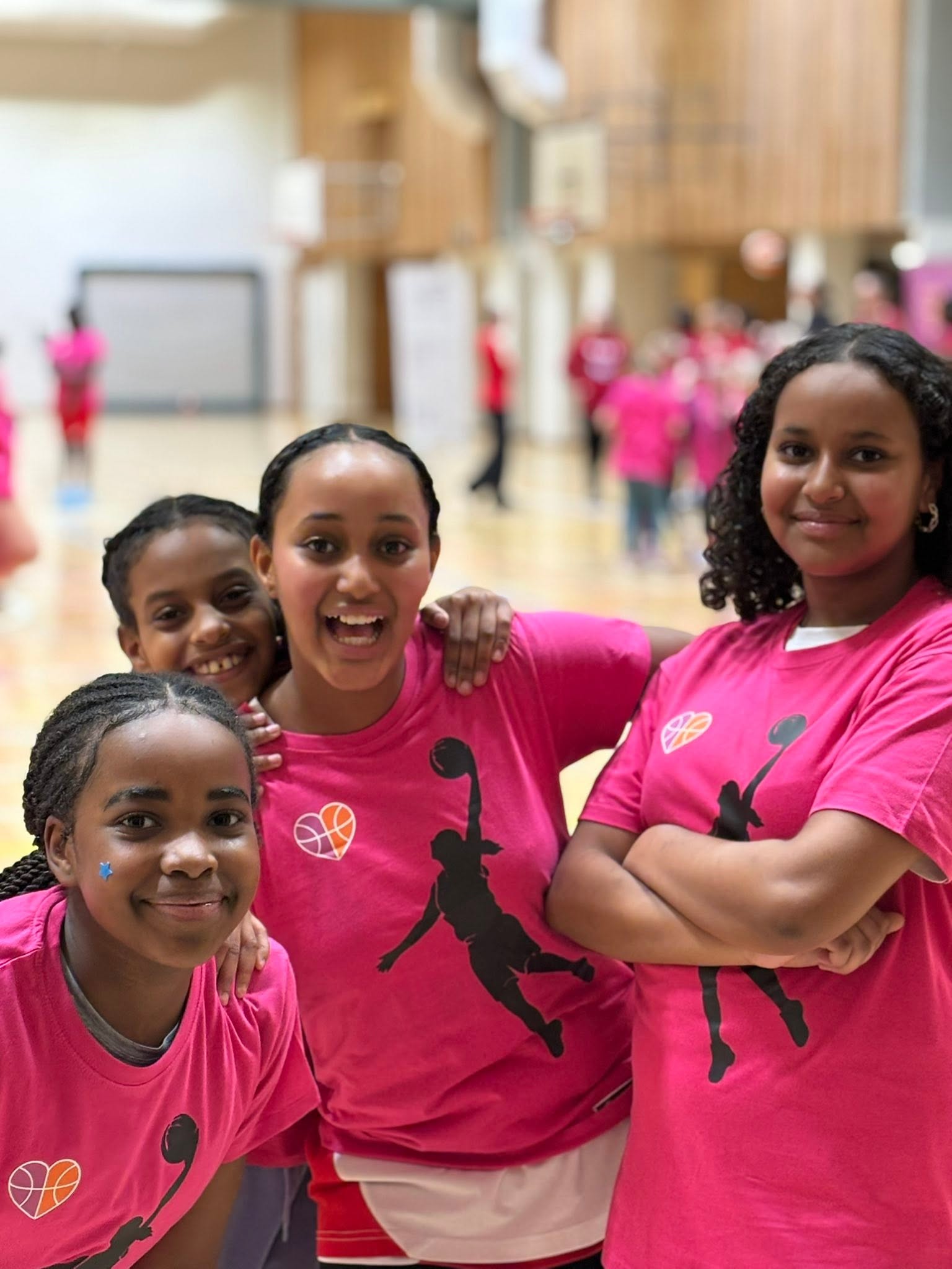 Girls Got Game – med NBA-stjernen Enes Freedom – bilde 19
