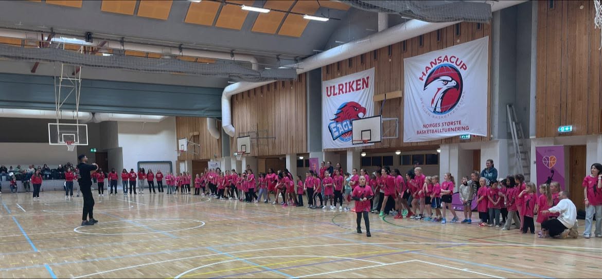 Girls Got Game – med NBA-stjernen Enes Freedom – bilde 23